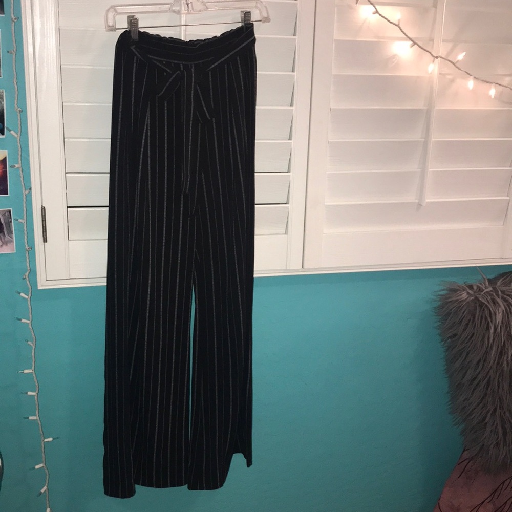 Black Flowy Striped Pants New!